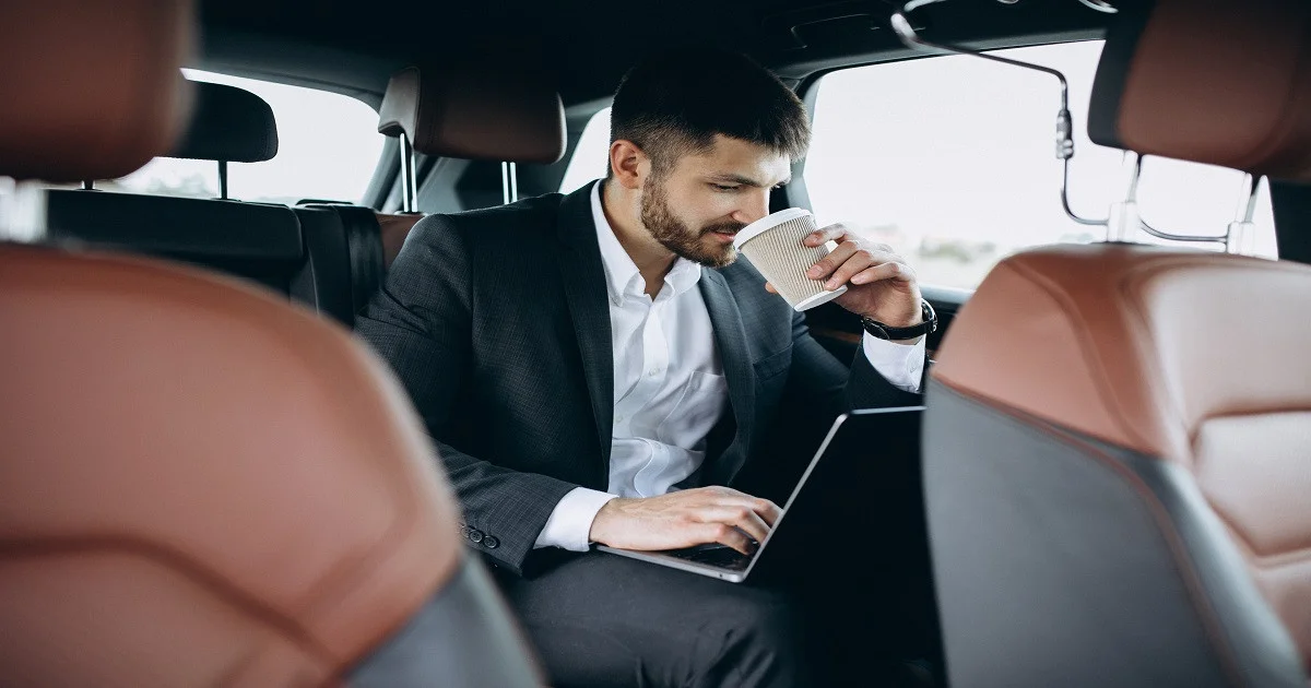 How to Book a Chauffeur Service in London for Your Upcoming Corporate Event