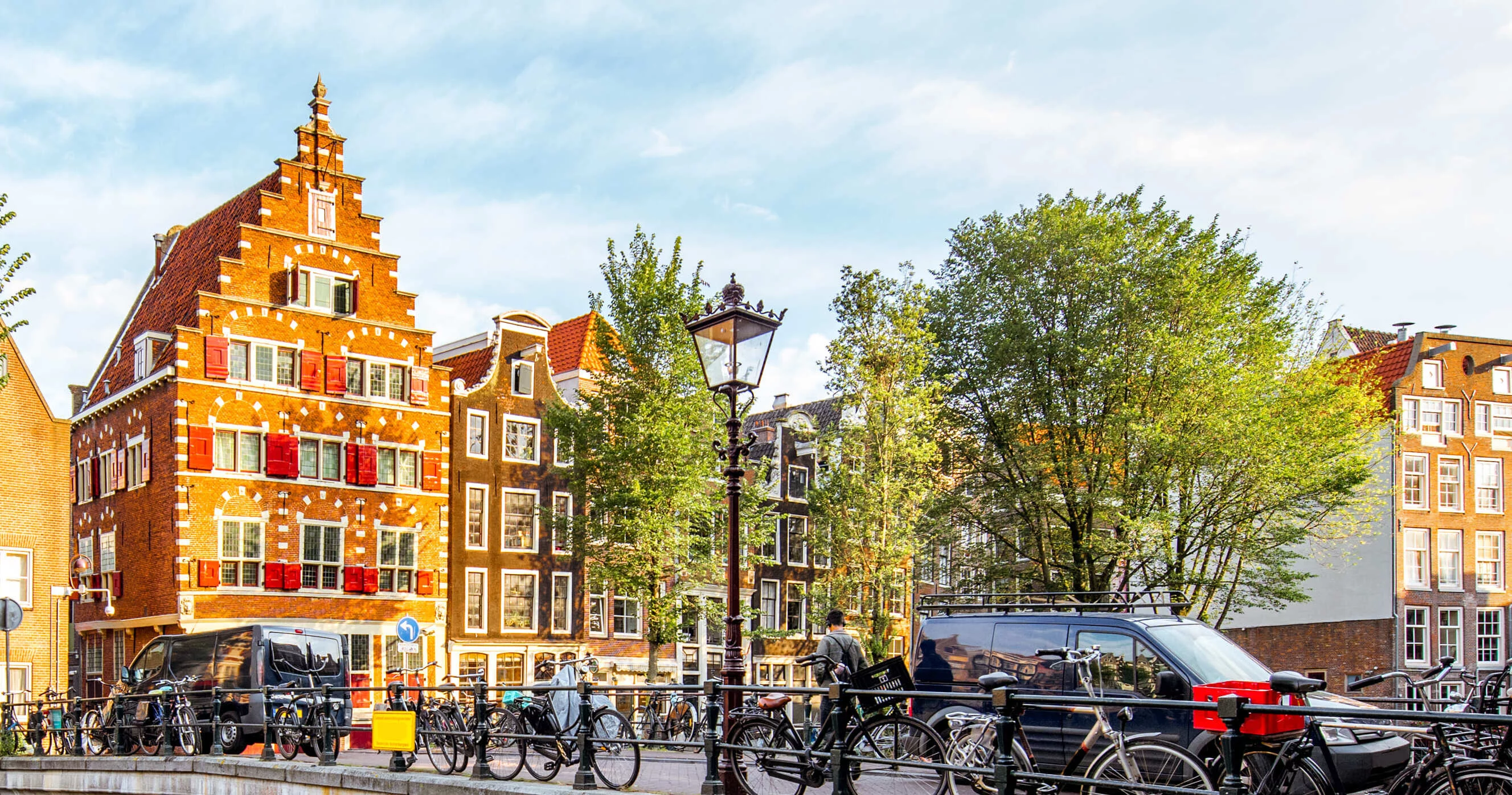 Why Choose Localrydes in Amsterdam?