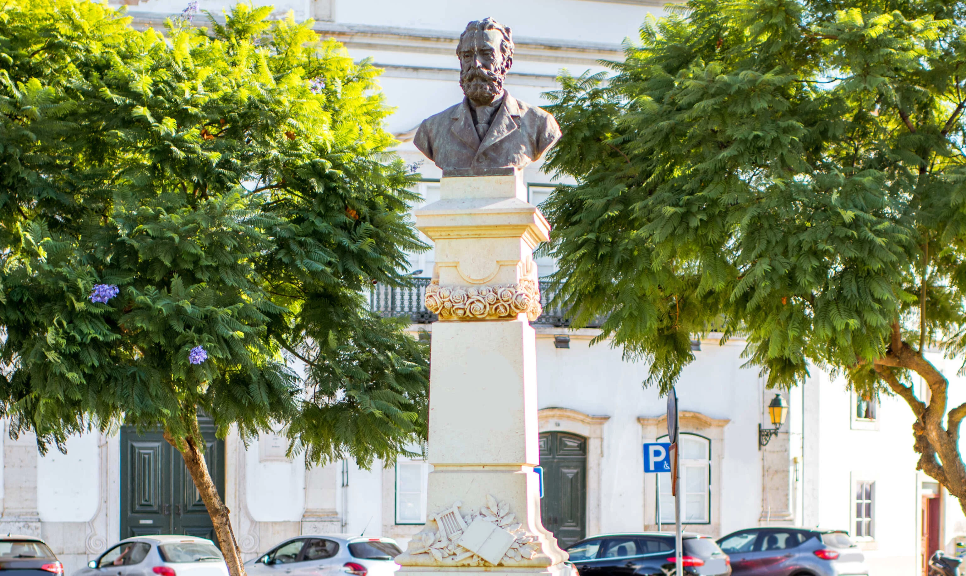 Experience Faro with Premium Chauffeur Services