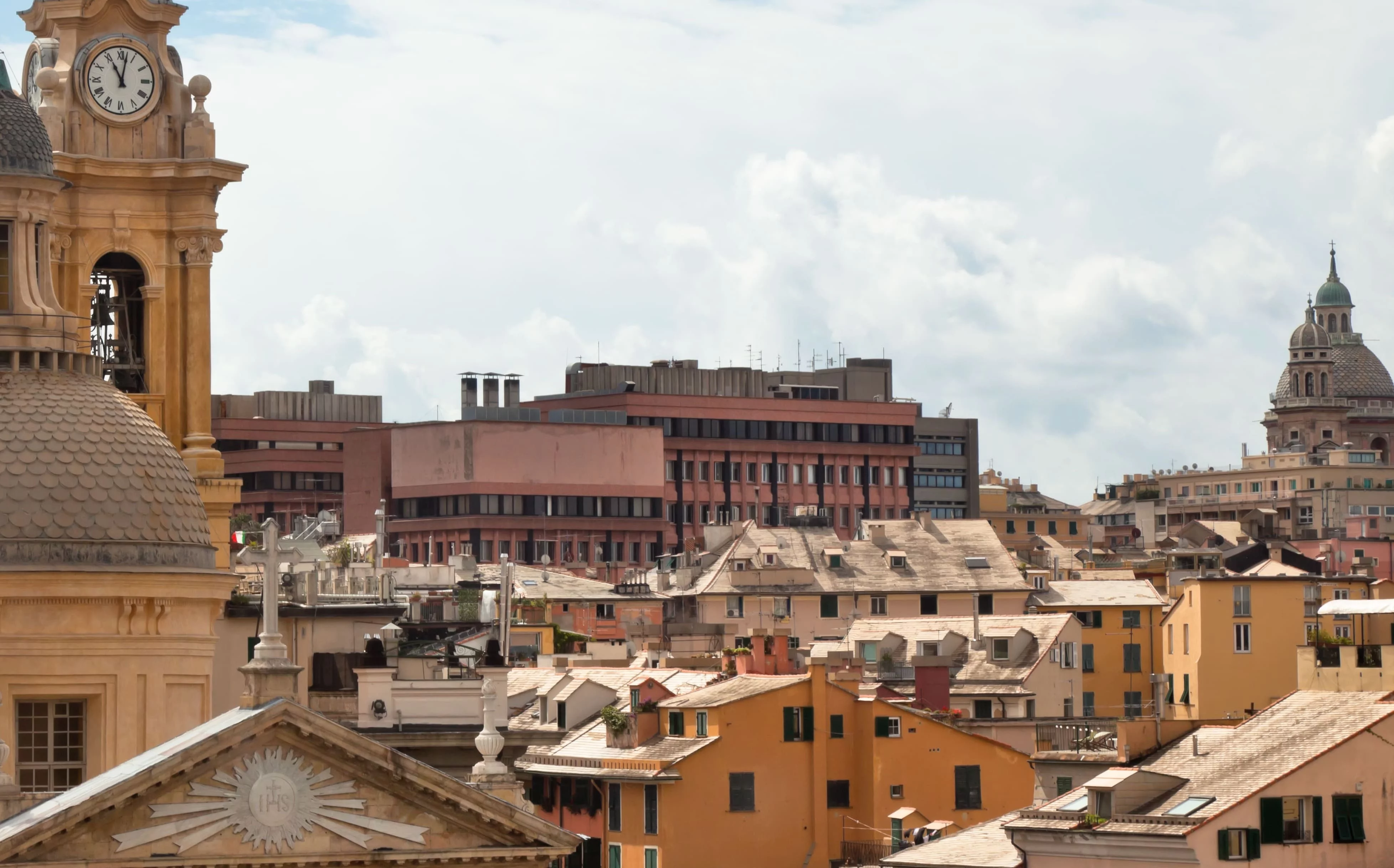 Experience Genoa