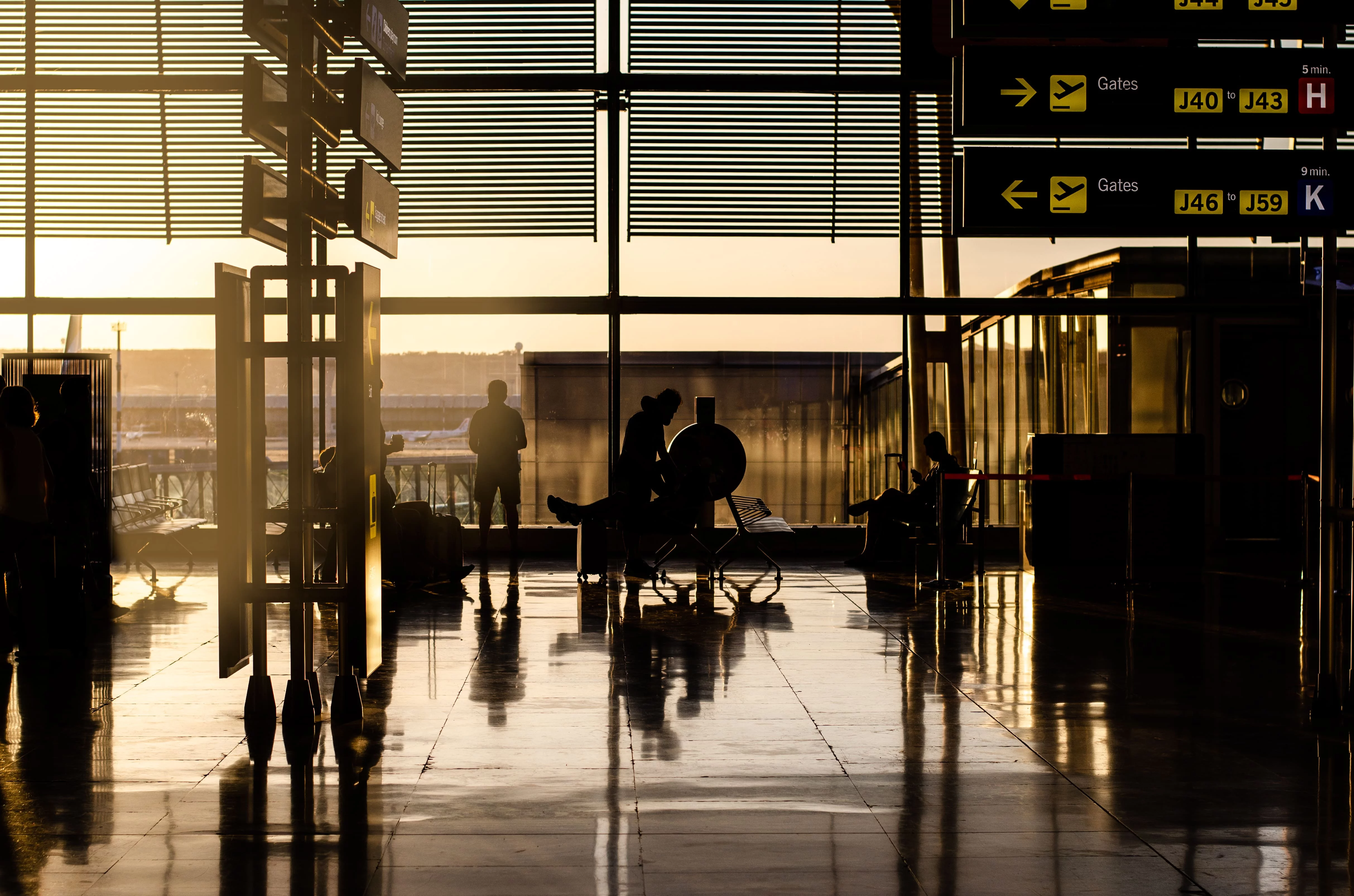Personal Airport Transfer in Lisbon