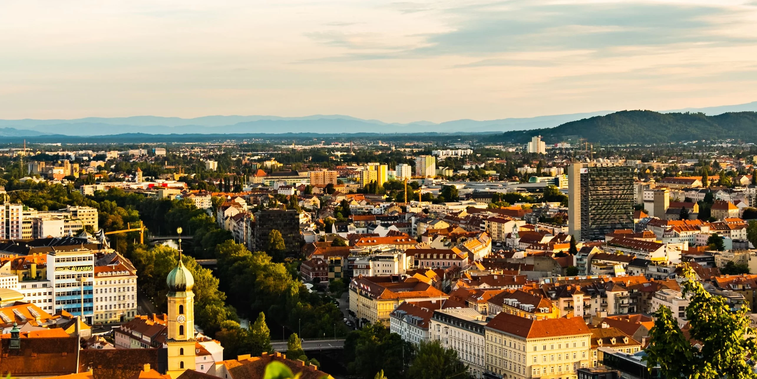 Why Choose Localrydes in Graz?