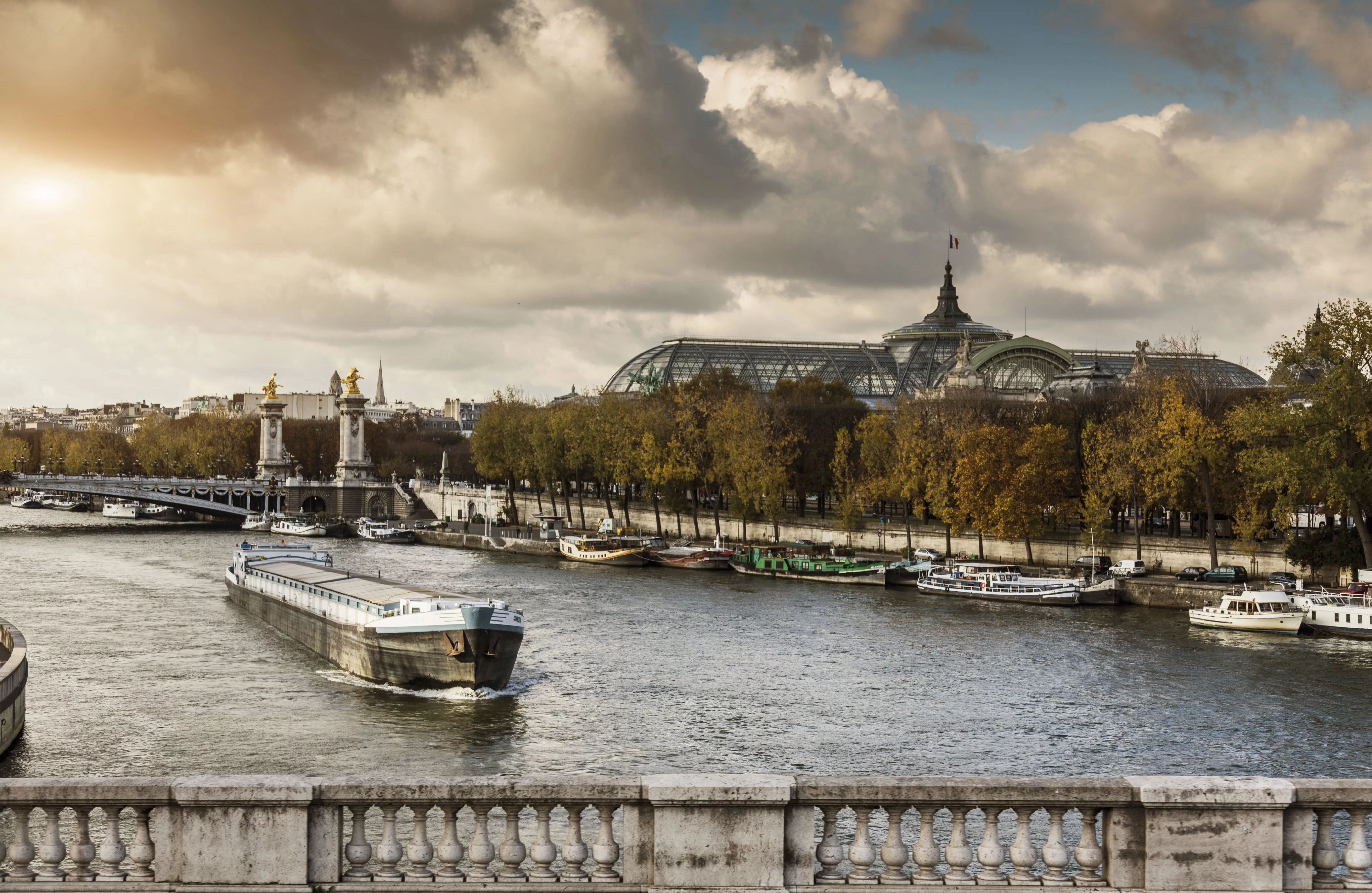 Discover Paris with Corporate Chauffeur Services