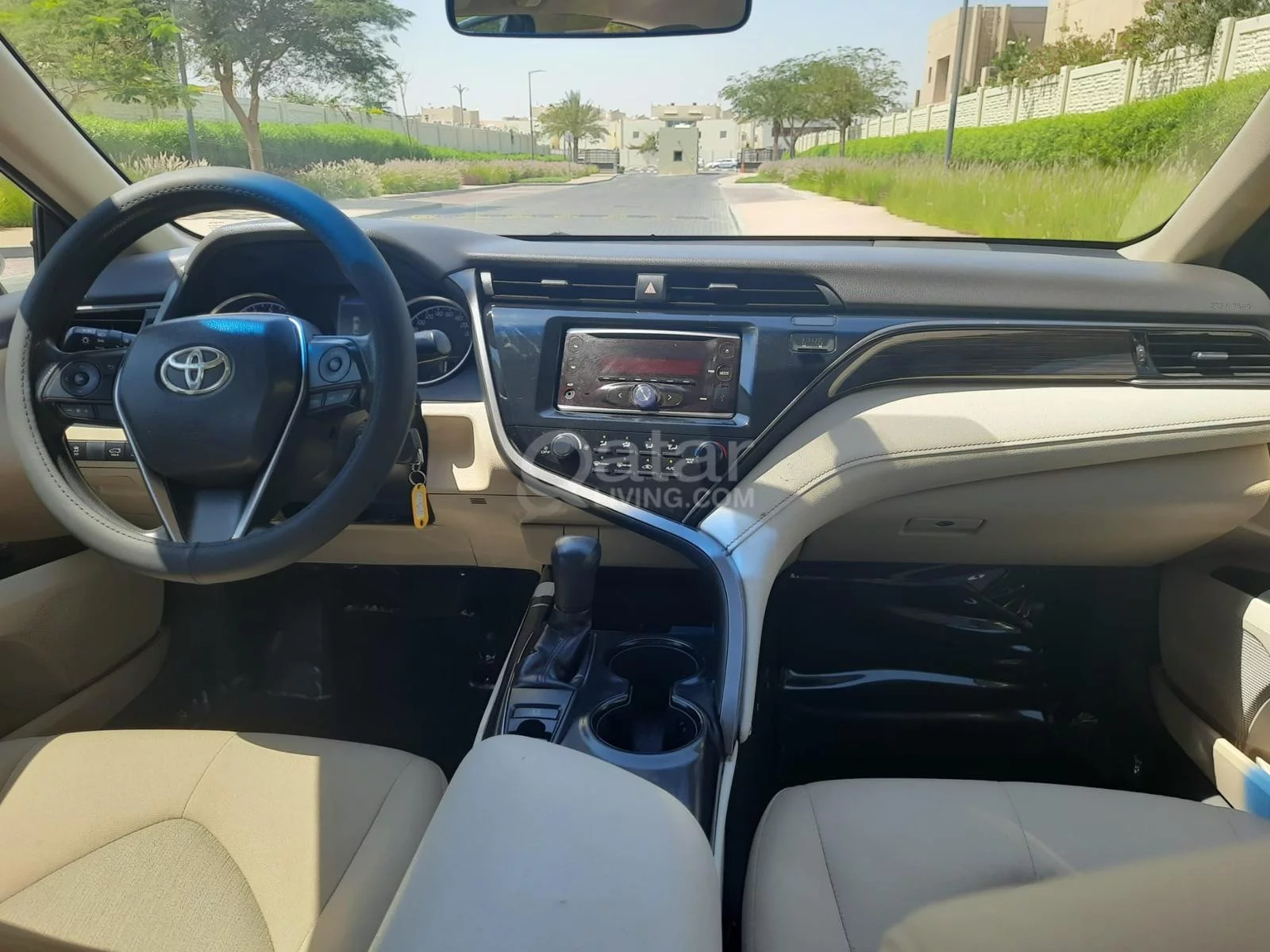 Toyota Camry 2019 - Photo 2