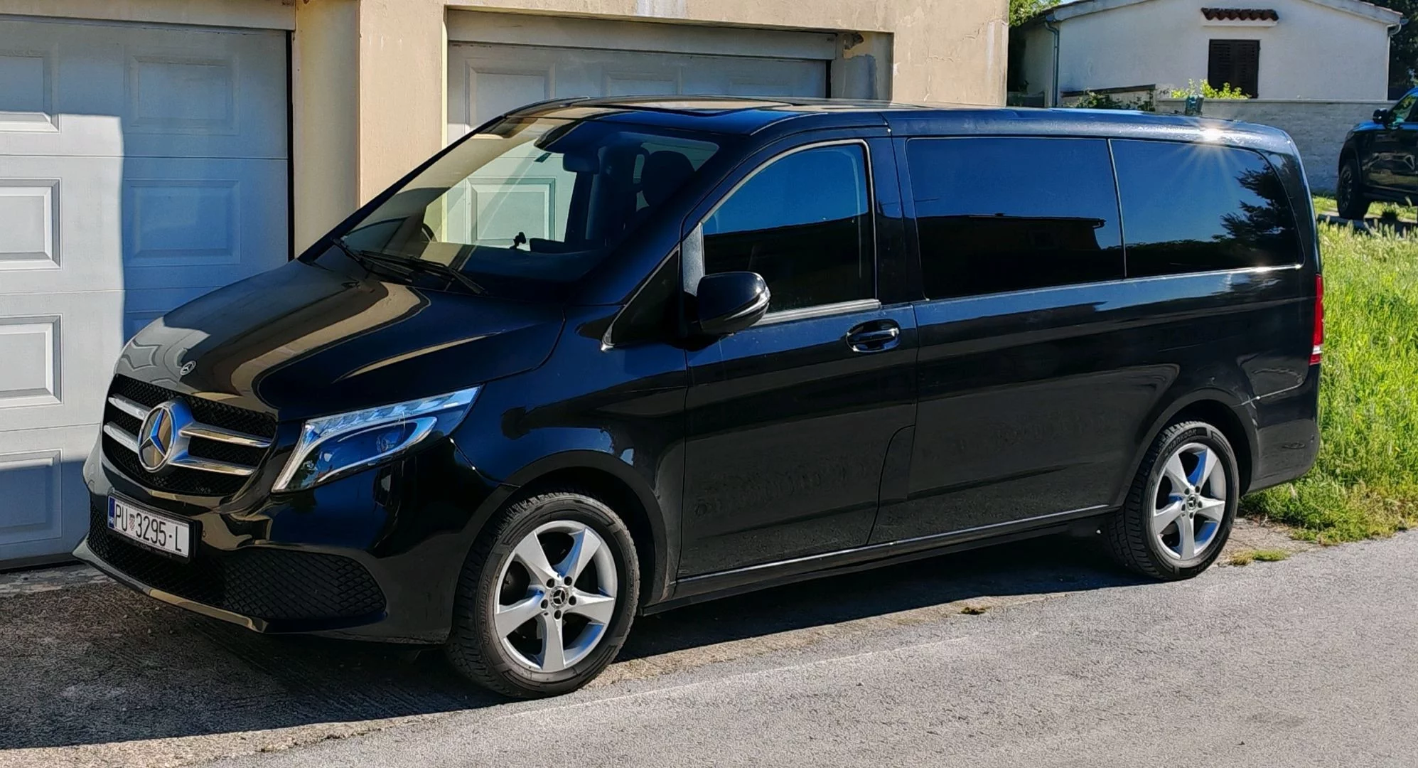 Mercedes-Benz V Class 2020 - Photo 3
