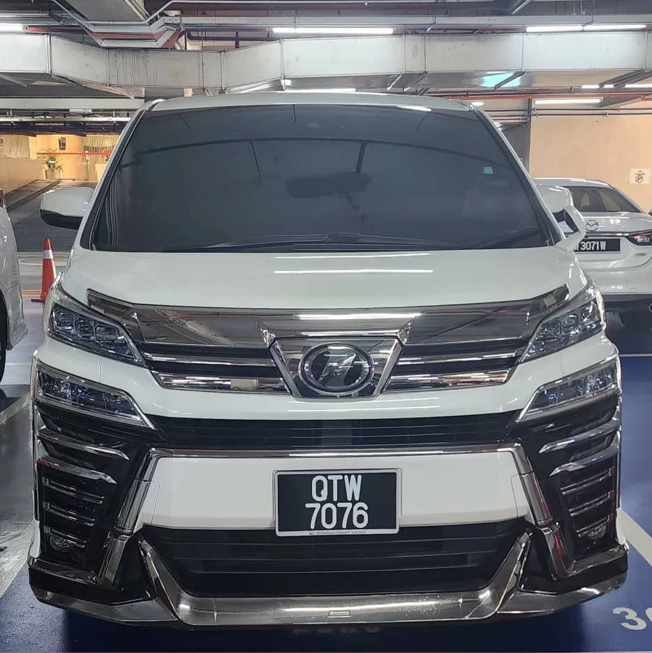 Toyota VELLFIRE 2020