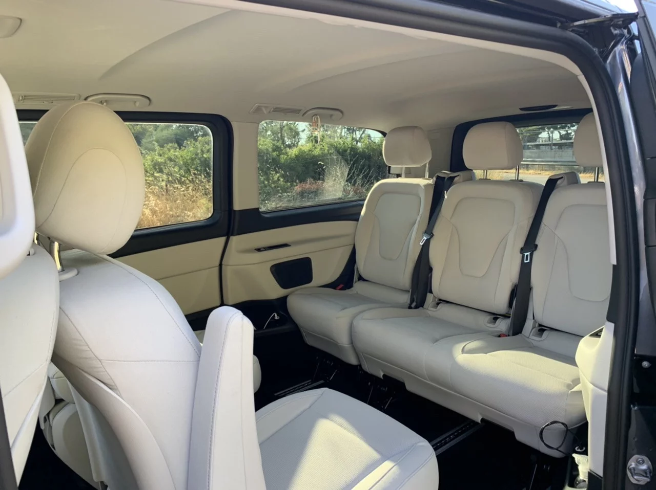 Mercedes-Benz V CLASS 220 2022 - Photo 2