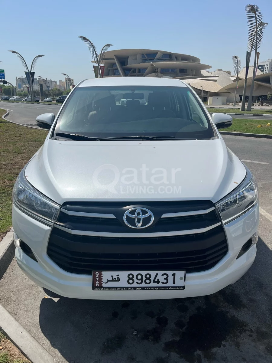 Toyota Innova 2021 - Photo 3