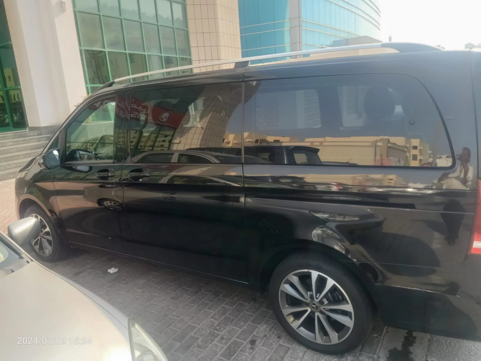 Mercedes-Benz V Class 2021 - Photo 4