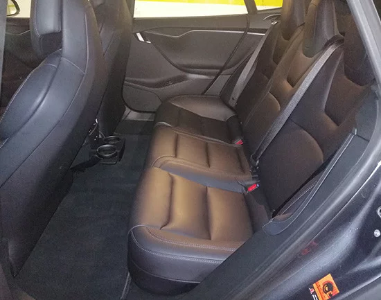 Tesla S 2019 - Photo 3