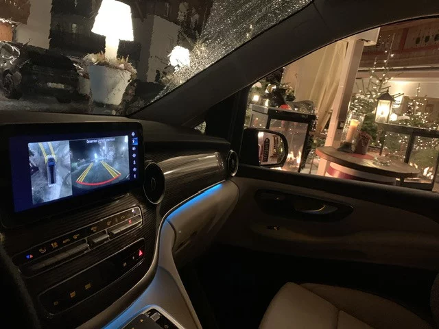 Mercedes-Benz V Class - 250d 2023 - Photo 4