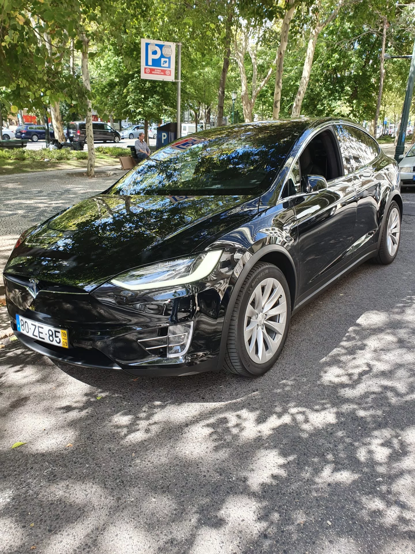 Tesla X 2019 - Photo 3