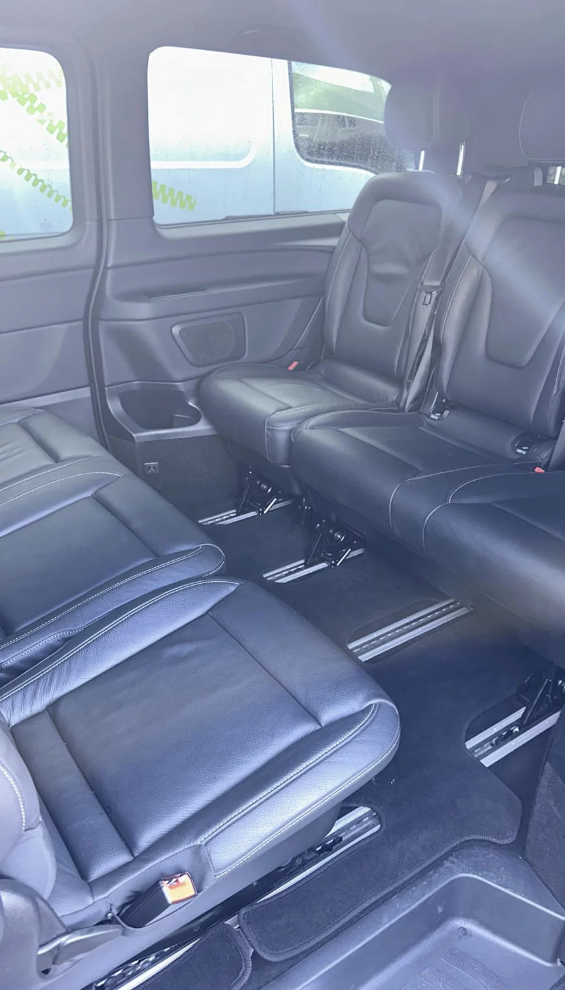 Mercedes-Benz Classe V 2023 - Photo 3