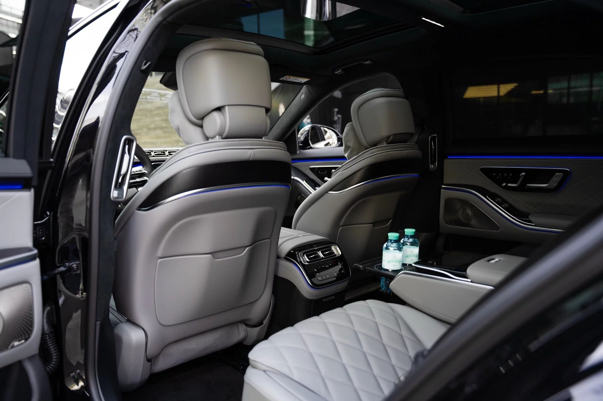 Mercedes-Benz S Class 2024 - Photo 2