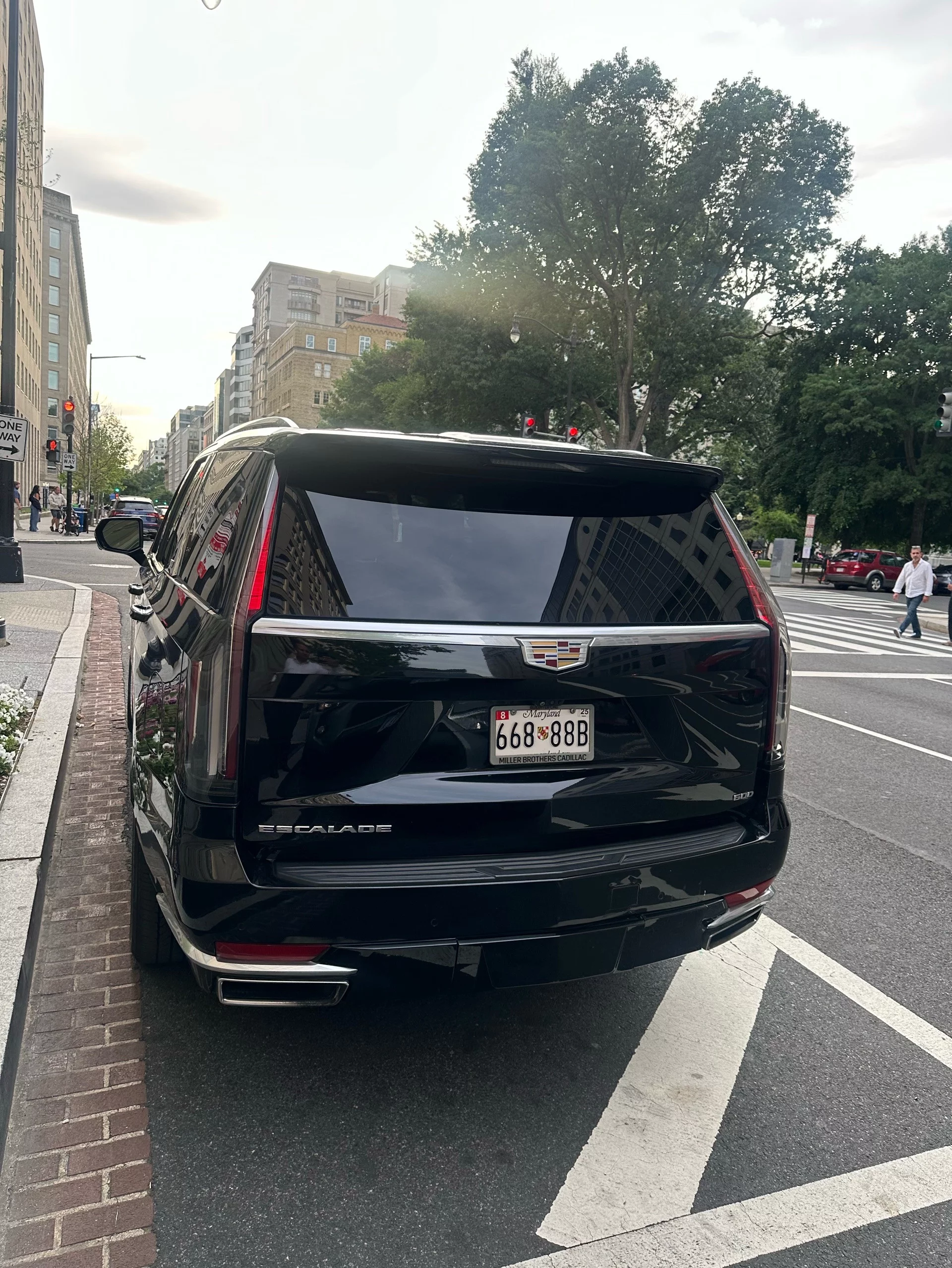 Cadillac  Escala 2021 - Photo 3