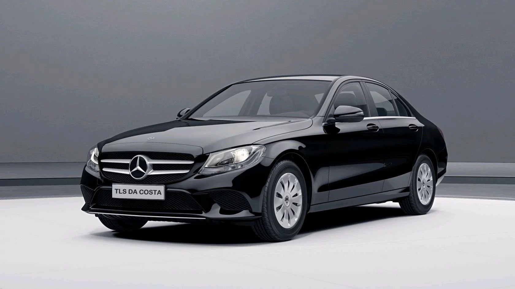 Mercedes-Benz E-class 2021 - Photo 2