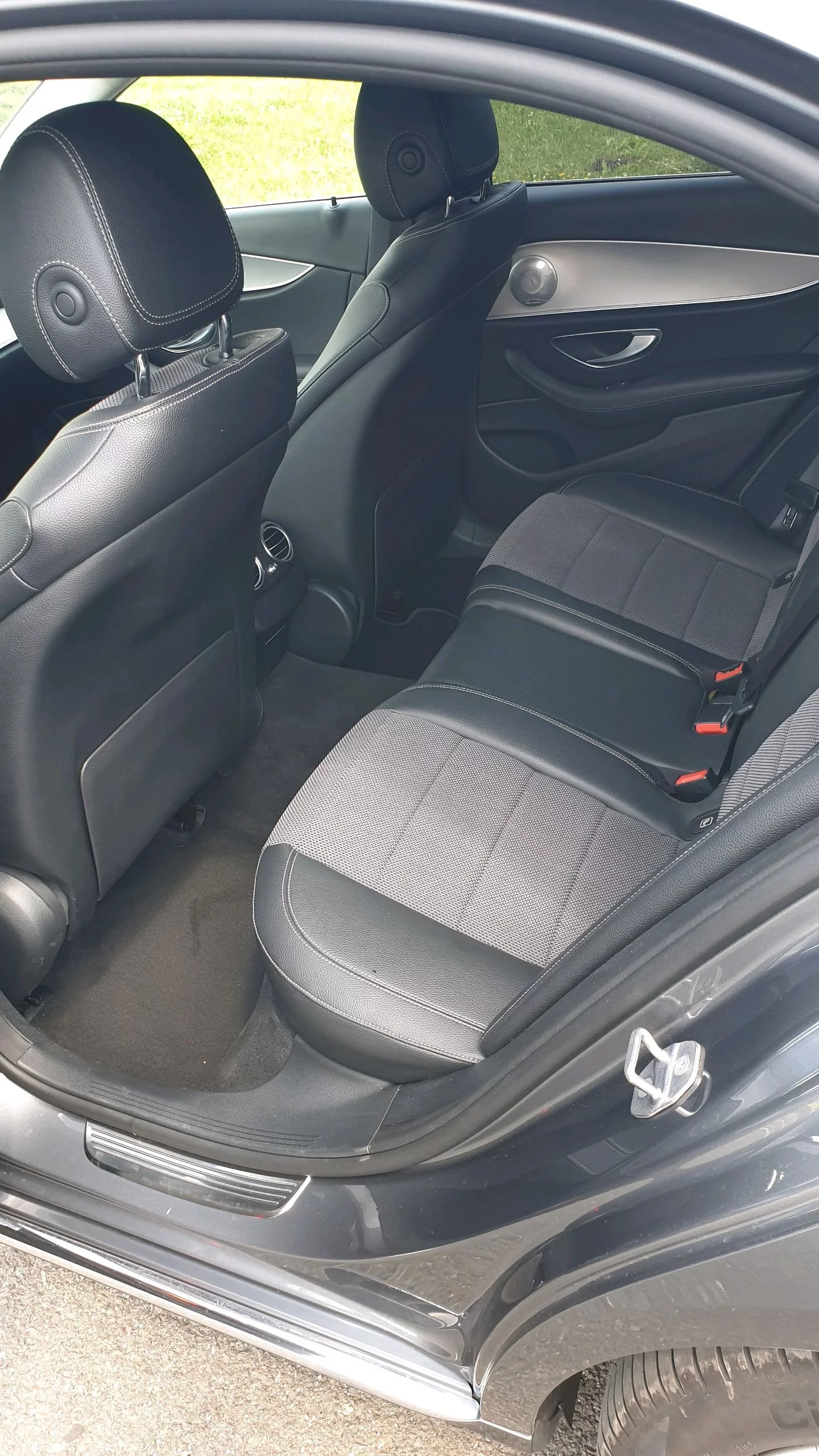 Mercedes-Benz E Class 2018 - Photo 4