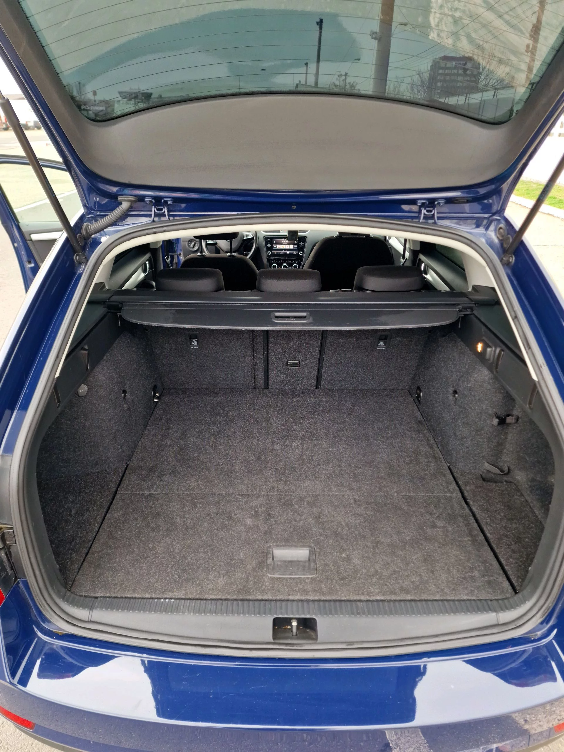 Skoda OCTAVIA 2019 - Photo 4