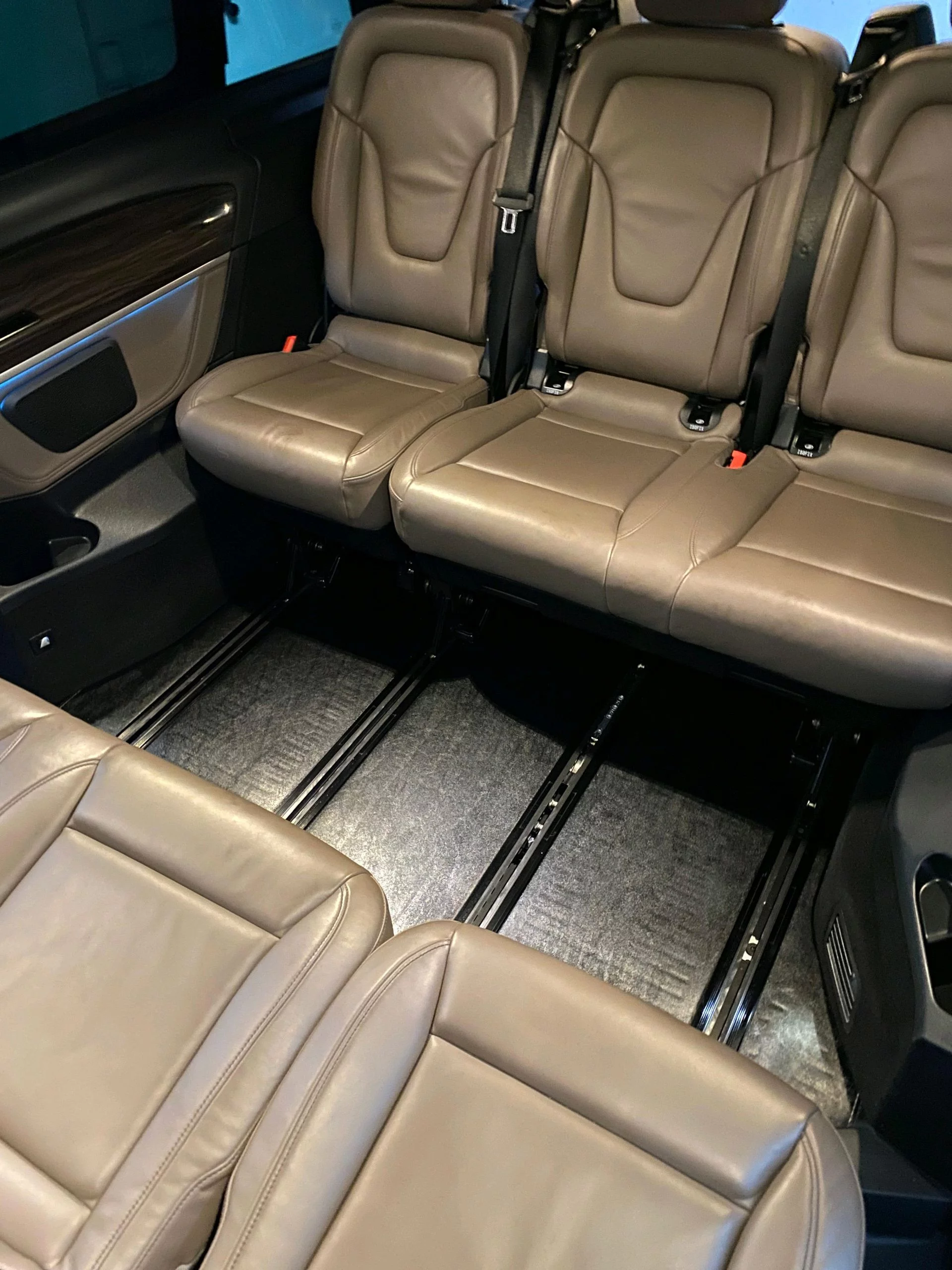 Mercedes-AMG V CLass - V300d 2024 - Photo 3