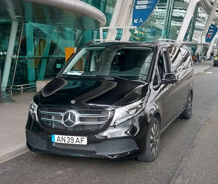 Mercedes-Benz V Class 2021 - Photo 3