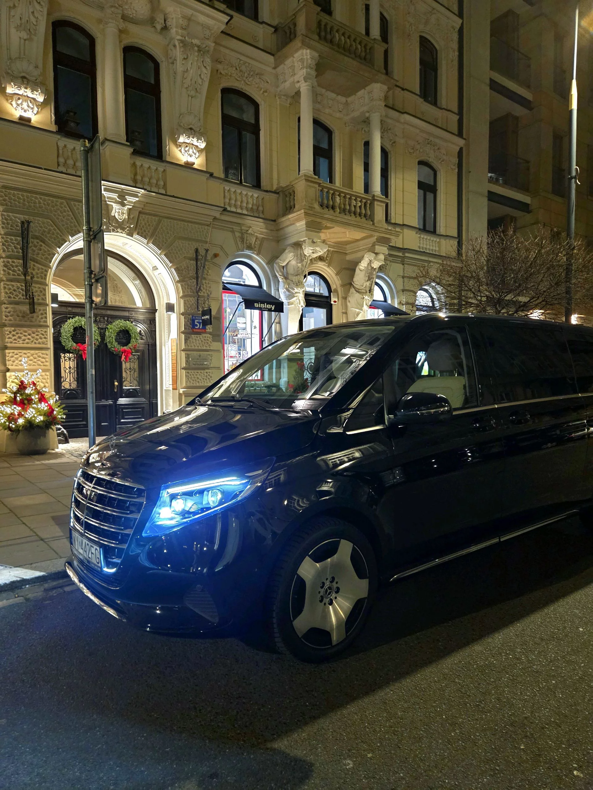 Mercedes-Benz V Class 2026 - Photo 3