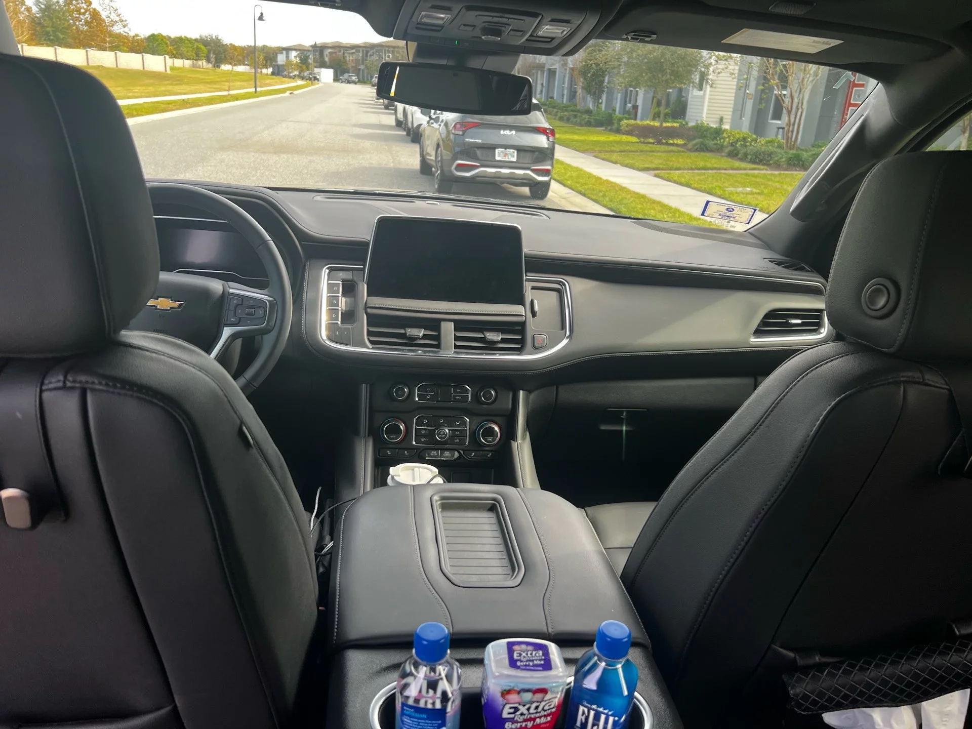 Chevrolet  Suburban 2024 - Photo 5