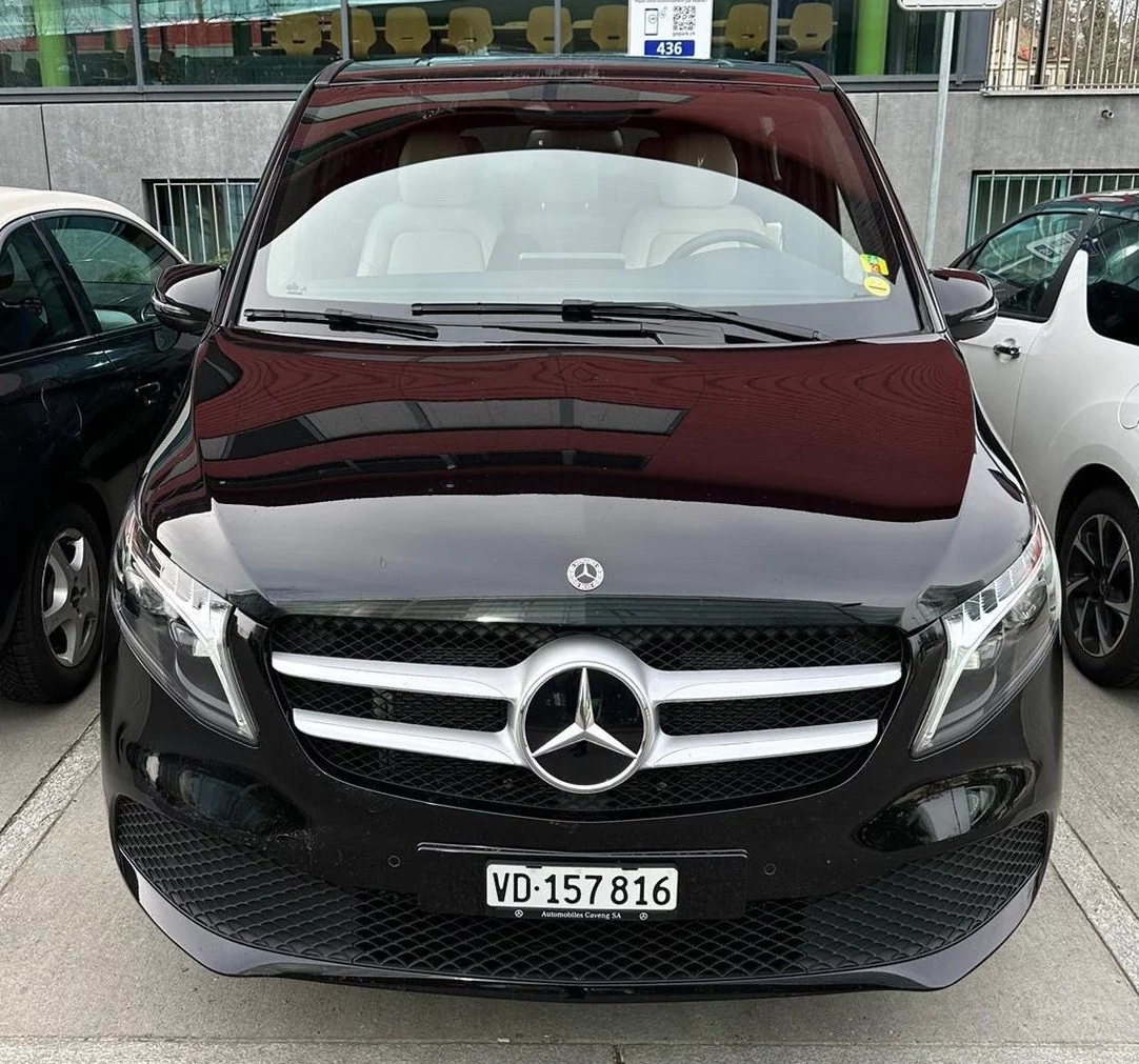 Mercedes-Benz V Class 2023 - Photo 2
