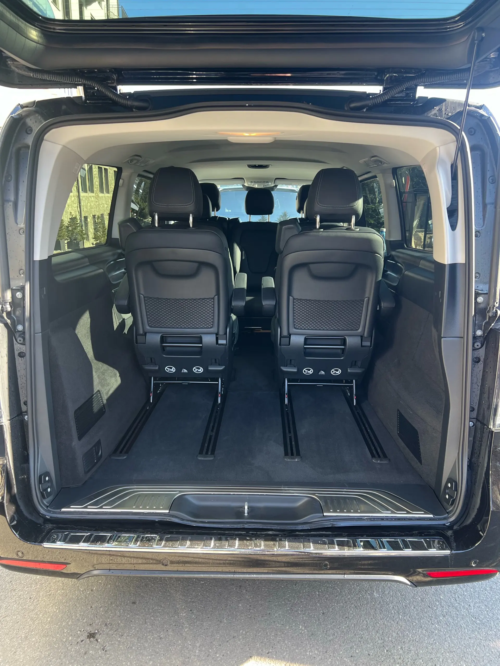 Mercedes-Benz Mercedes Benz V class 2026 - Photo 4
