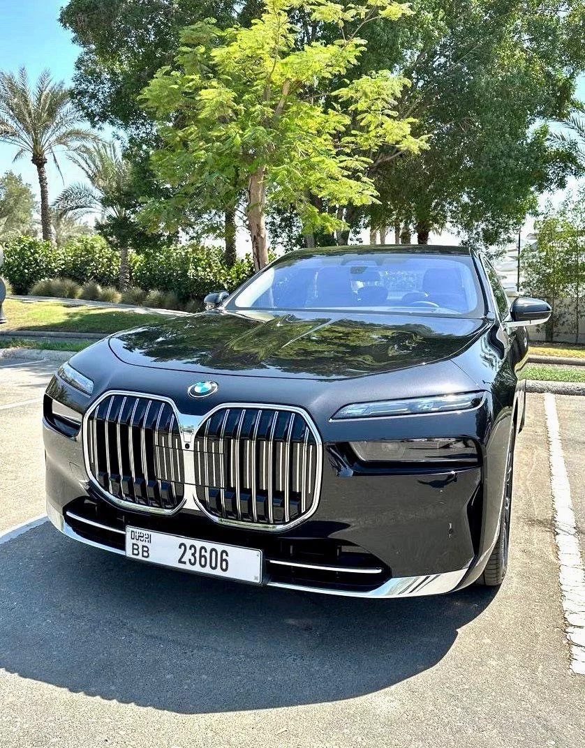 BMW 7 Series - 735 2025 - Photo 3