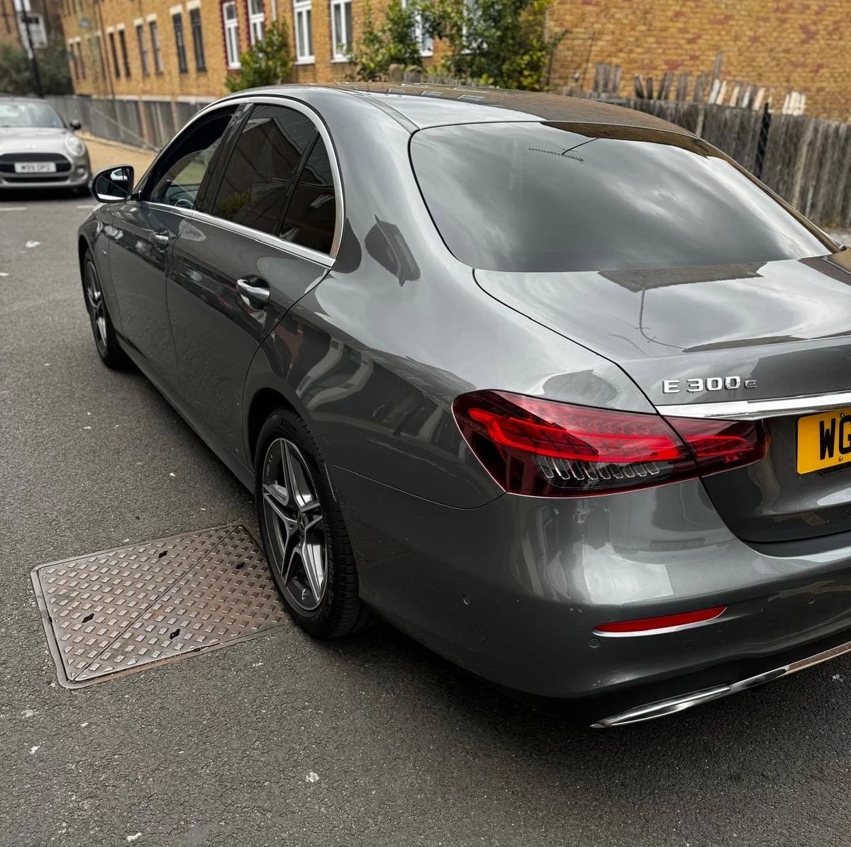 Mercedes-Benz E Class 2021 - Photo 5