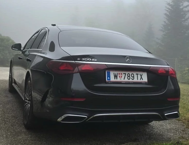 Mercedes-AMG E Class AMG 2024 - Photo 3