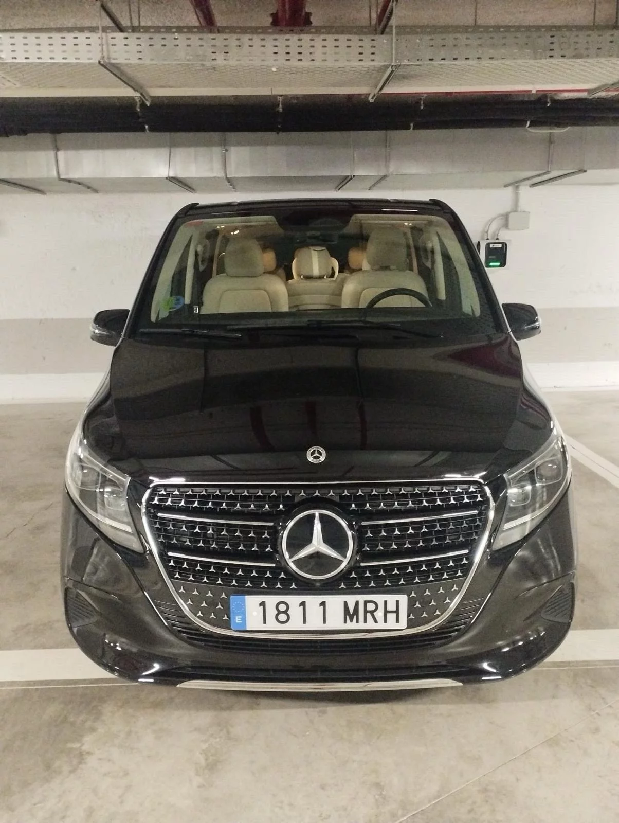 Mercedes-Benz Mercedes V 2024 - Photo 2