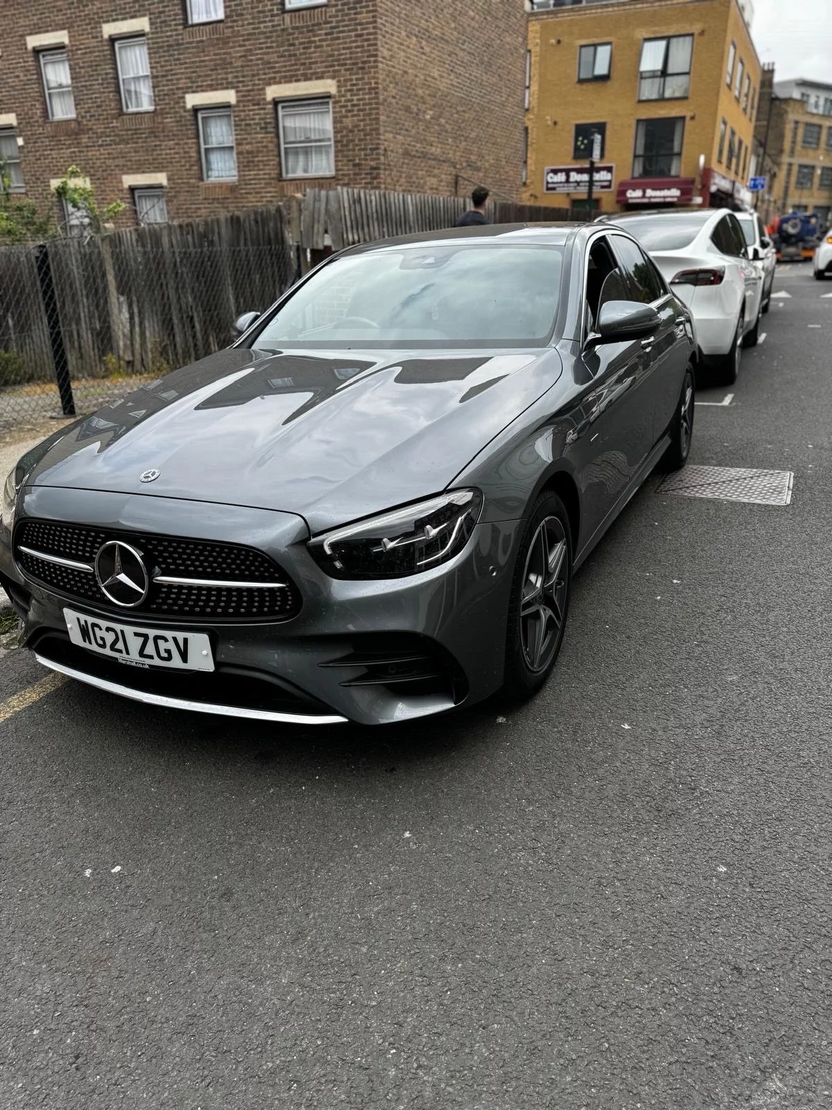 Mercedes-Benz E Class 2021 - Photo 2