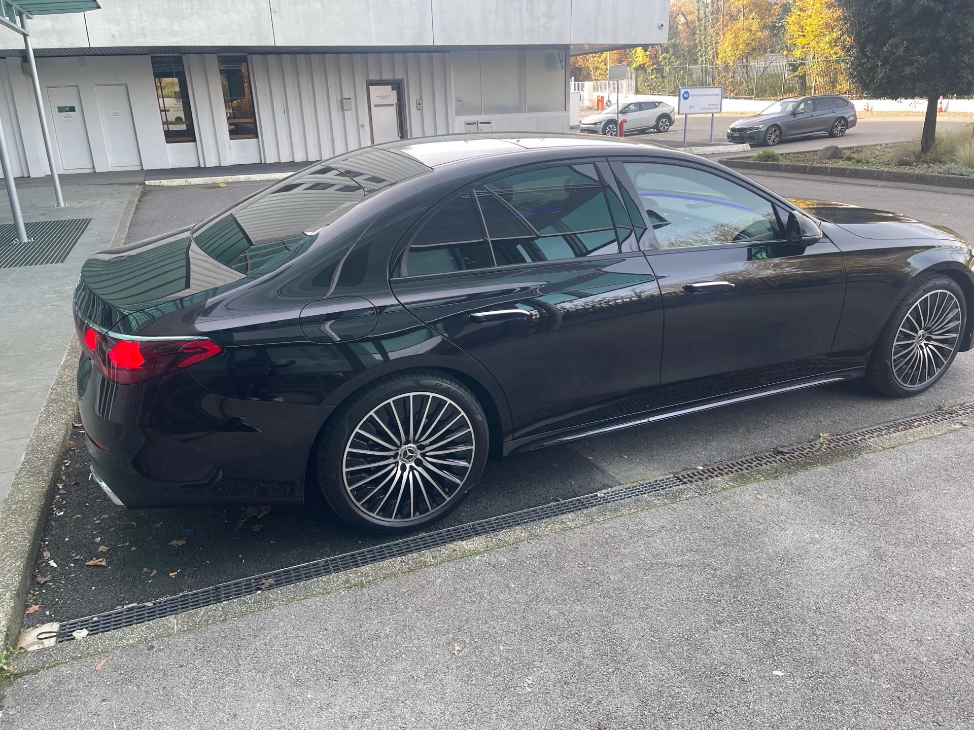 Mercedes-Benz E Class - E22 2025 - Photo 3
