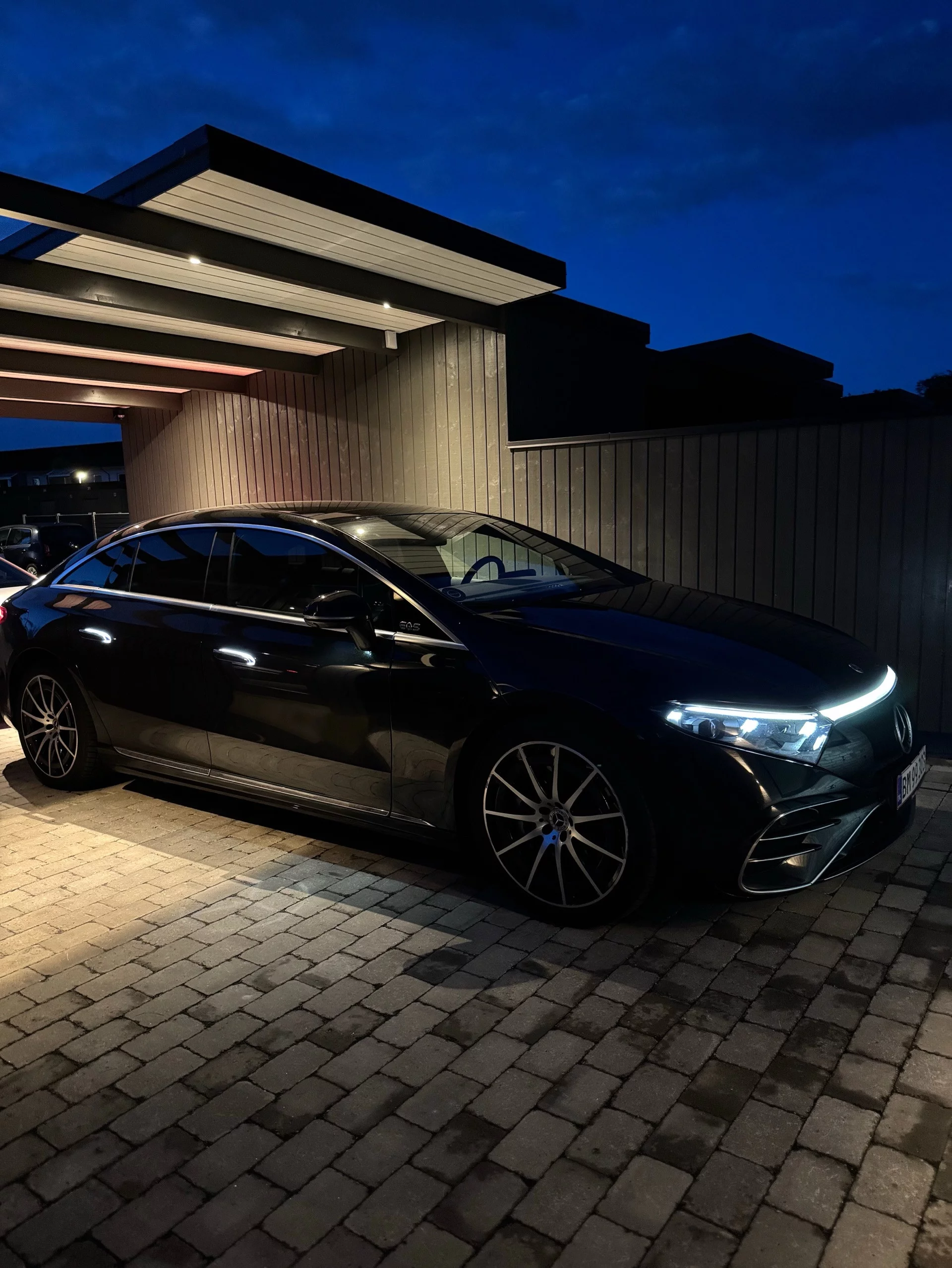 Mercedes-Benz EQS 2024