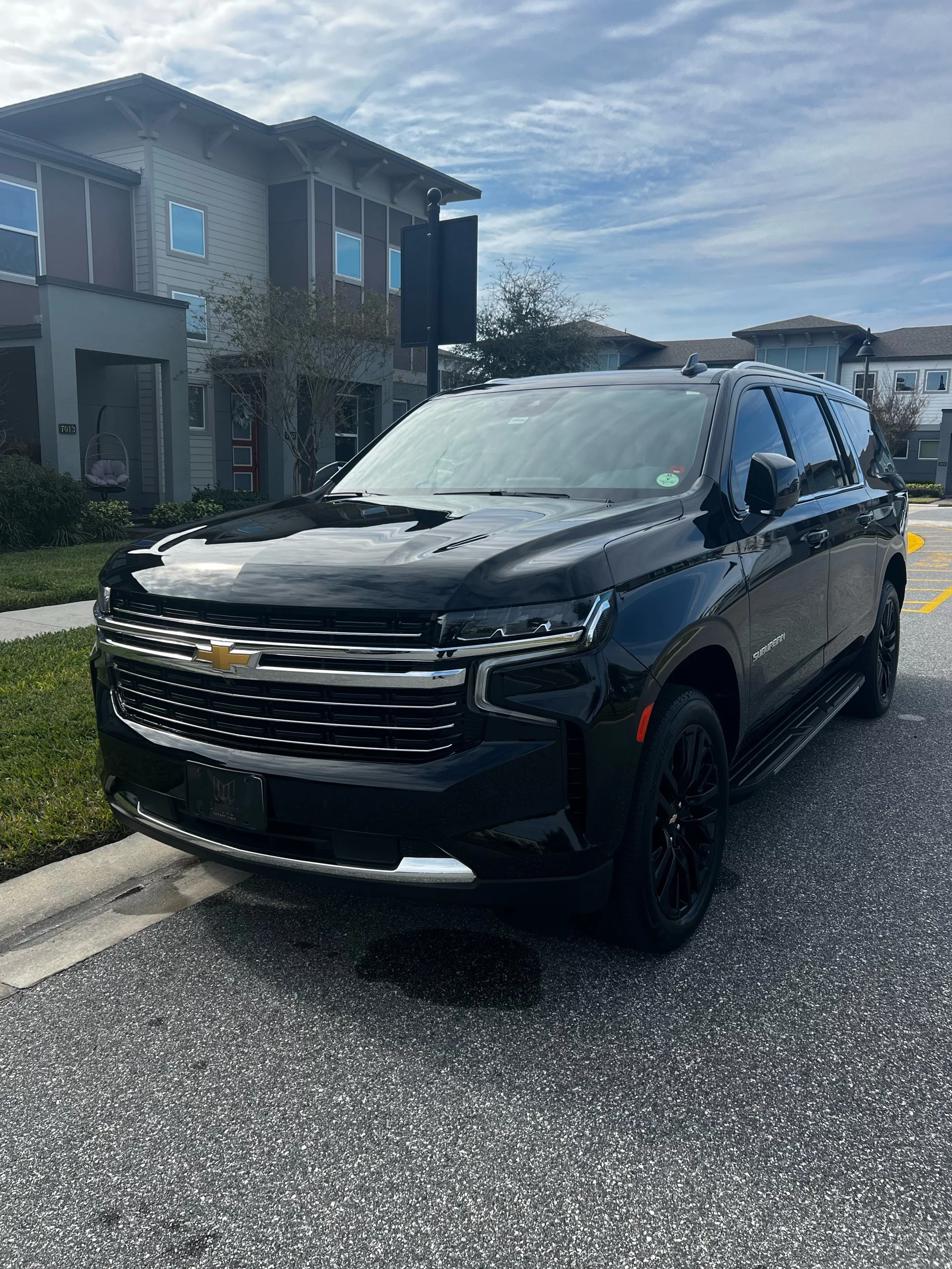 Chevrolet  Suburban 2024