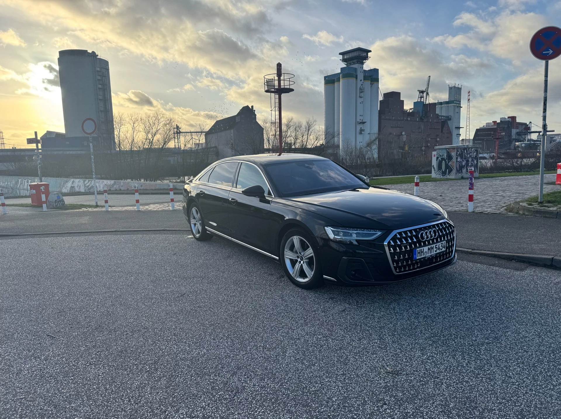 Audi A8 L 2024
