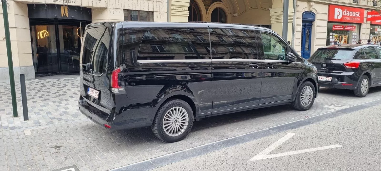 Mercedes-Benz V Class 2025 - Photo 3
