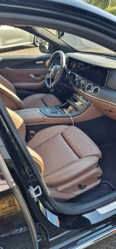 Mercedes-AMG Class E 2022 - Photo 2