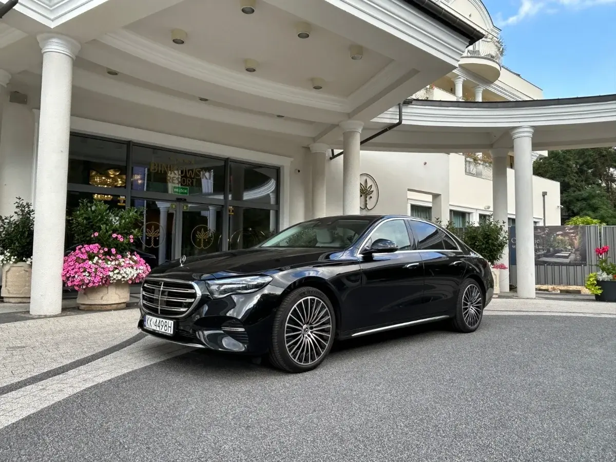Mercedes-AMG Class E 2024 - Photo 3