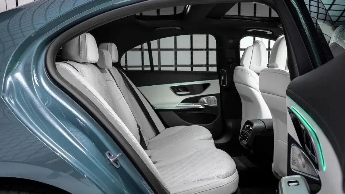 Mercedes-AMG Class E 2024 - Photo 2
