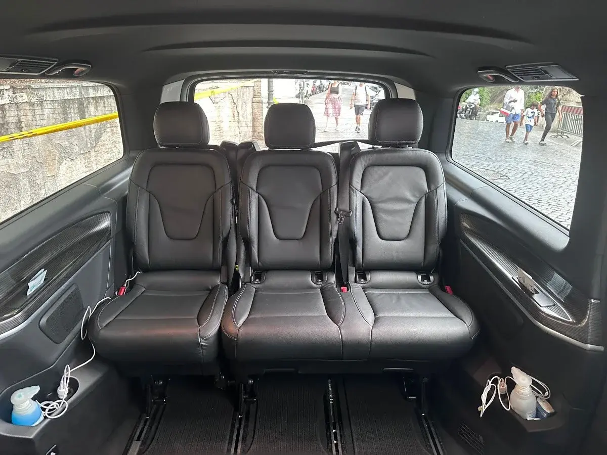Mercedes-AMG Classe V 2024 - Photo 2