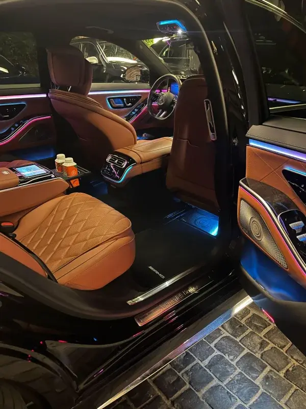 Mercedes-AMG S CLASS 2023 - Photo 2