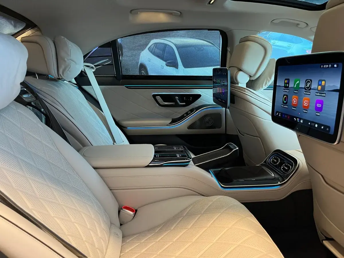 Mercedes-AMG S CLASS 2025 - Photo 2