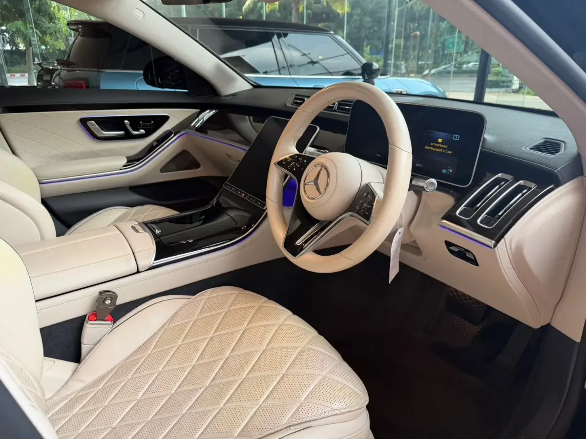 Mercedes-AMG S CLASS 2025 - Photo 3