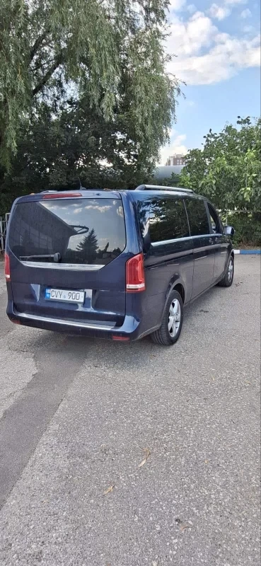 Mercedes-Benz V Class - V250d 2024 - Photo 2