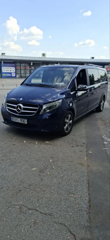 Mercedes-Benz V Class - V250d 2024 - Photo 3