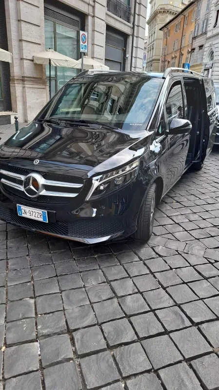 Mercedes-Benz Class V 2025 - Photo 3