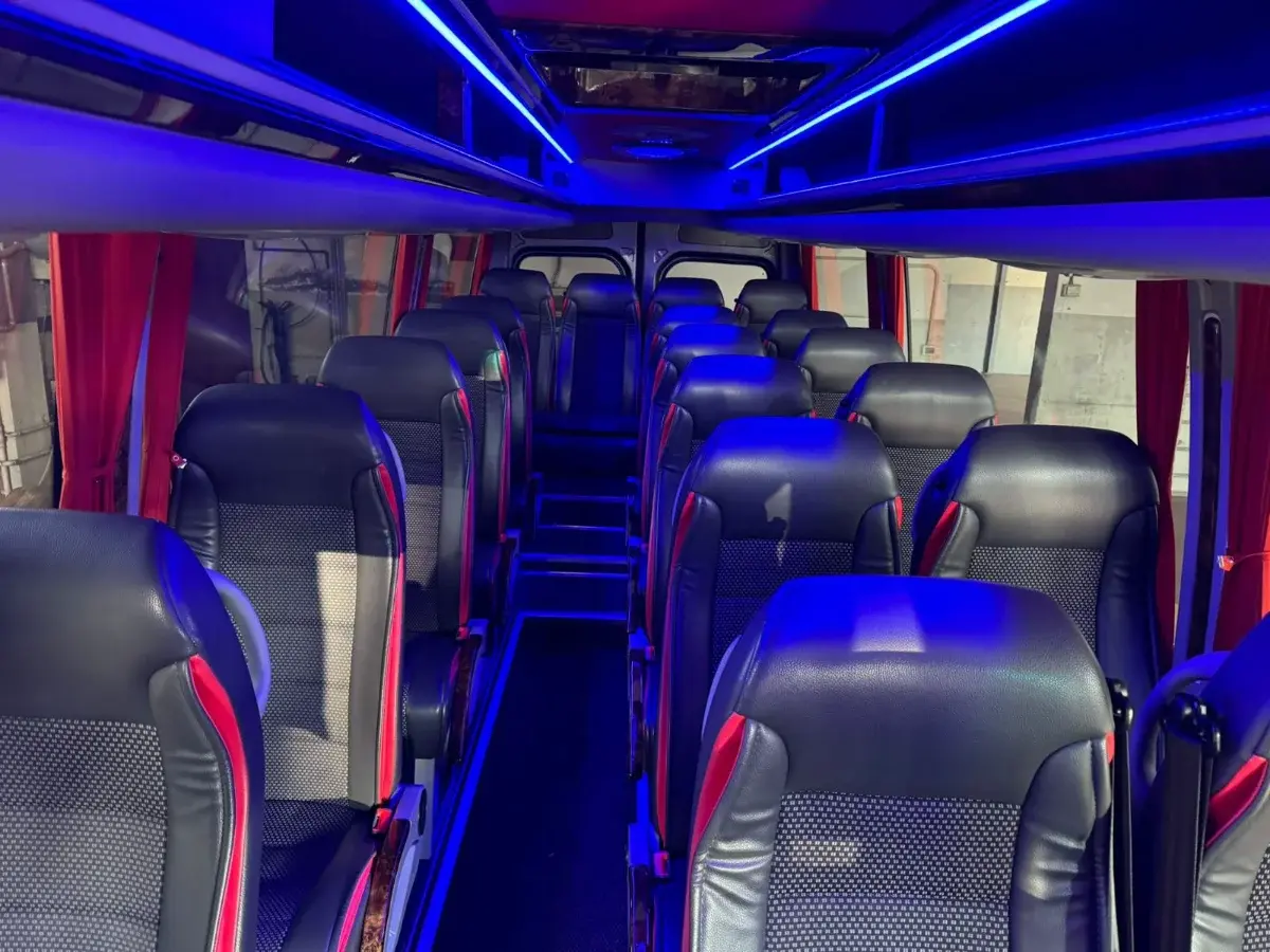 Mercedes-Benz Mercedes Sprinter 2024 - Photo 2