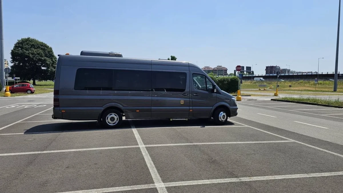 Mercedes-Benz Mercedes Sprinter 2025 - Photo 3